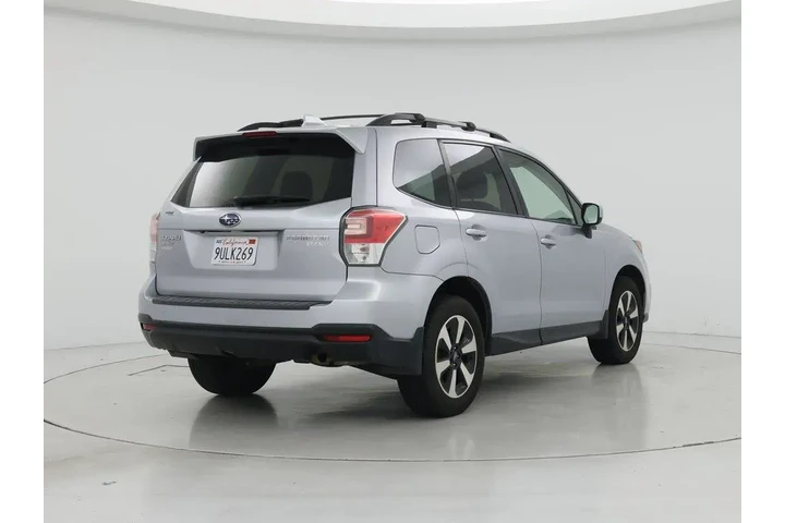 $14599 : Subaru Forester 2017 AWD 2.5 image 8