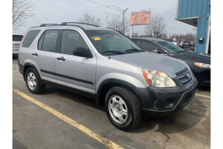 $6500 : 2005 CR-V LX image 2