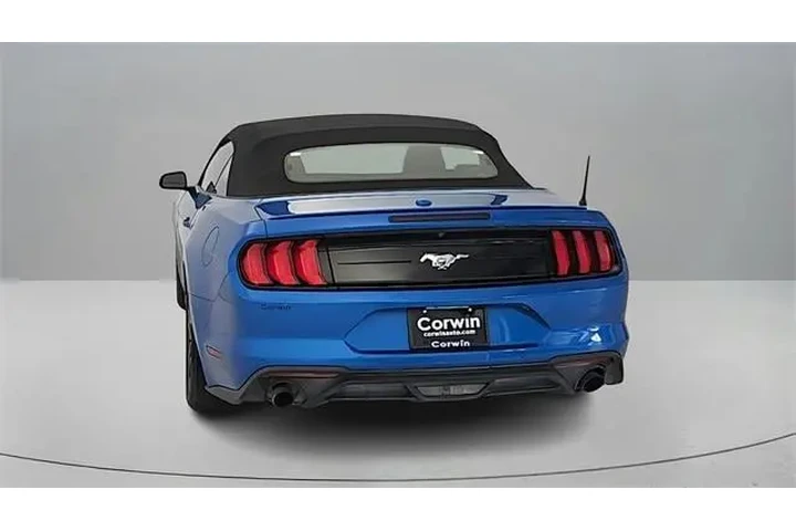$19989 : Ford Mustang 2021 EcoBoost P image 6