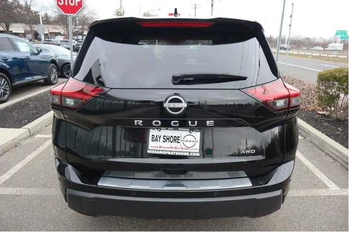 $23196 : Nissan Rogue 2025 AWD SV 4dr image 7