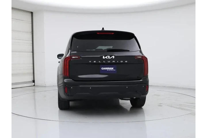 $28998 : Kia Telluride 2023 LX 4dr SU image 6