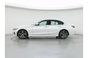 $33998 : BMW 3 Series 2024 330i 4dr S thumbnail