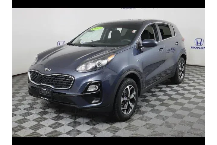 $16875 : Kia Sportage 2022 AWD LX 4dr image 3