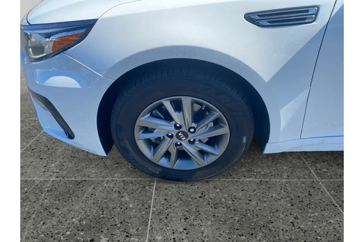 $22910 : Kia Optima 2019 image 8