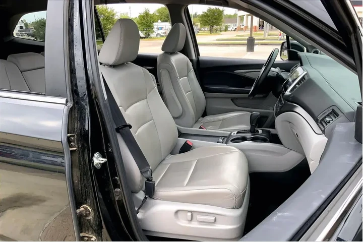 $17155 : Honda Pilot 2017 EX-L 4dr SU image 9