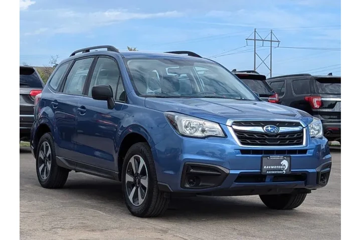 $13985 : 2017 Forester 2.5i image 3
