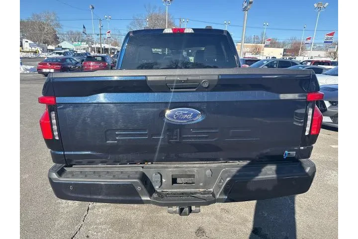 $38995 : Ford F-150 Lightning 2022 AW image 5