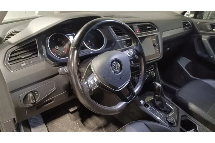 $16053 : Volkswagen Tiguan 2018 AWD 2 image 5