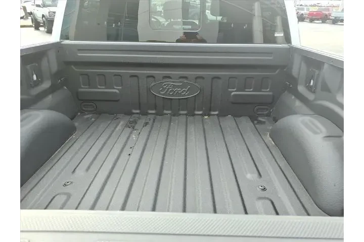 $35967 : Ford F-150 2021 4x4 XLT 4dr image 5