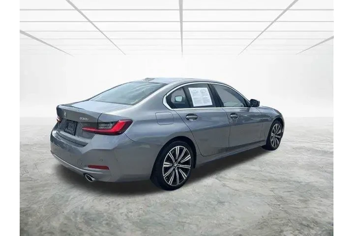 $39009 : BMW 3 Series 2025 AWD 330i x image 4