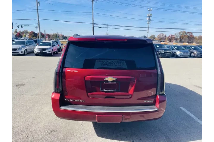 $17999 : 2017 Suburban Premier image 6