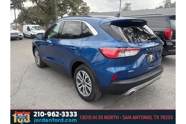 $22107 : Ford Escape 2022 SEL 4dr SUV image 4