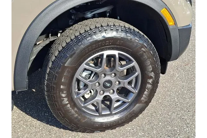 $39898 : Ford Ranger 2025 4x4 XLT 4dr image 8