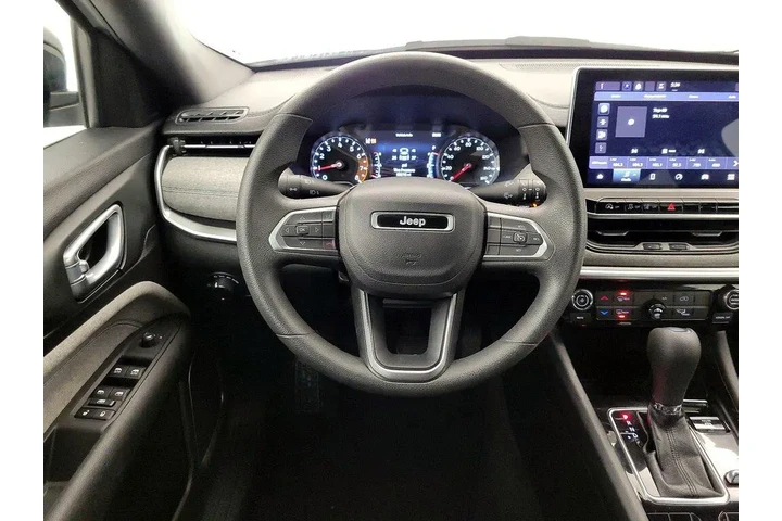 $18998 : Jeep Compass 2023 4x4 Sport image 10