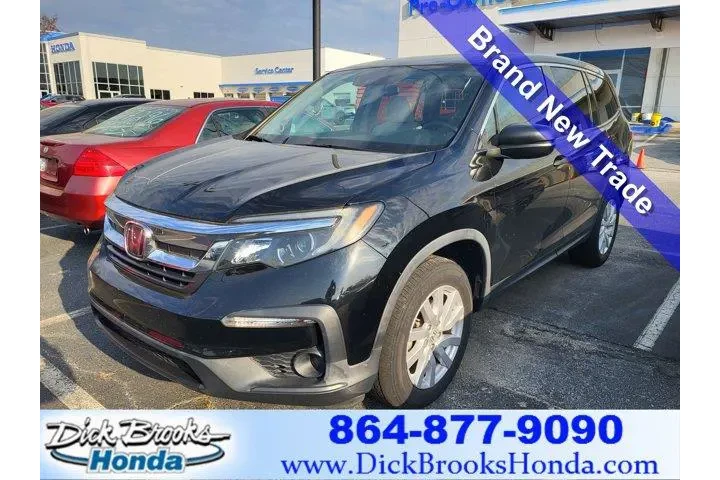 $22859 : Honda Pilot 2020 LX 4dr SUV image 1