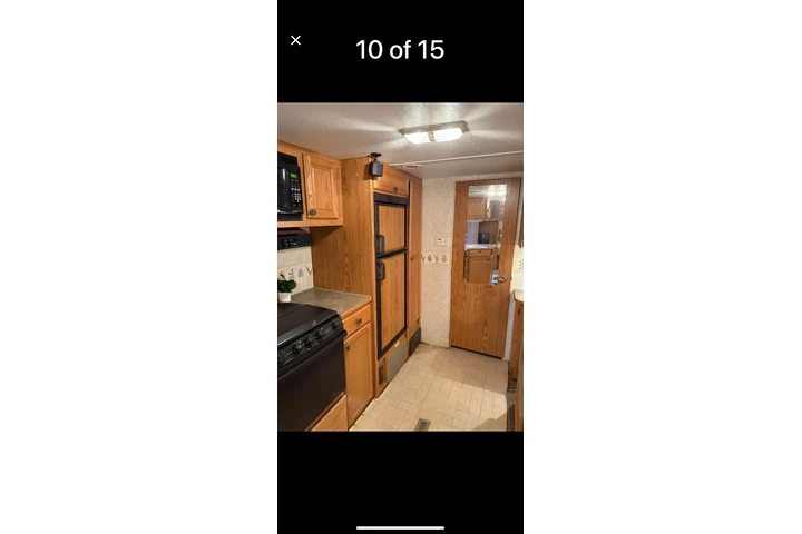 $1000 : ev for rent image 5