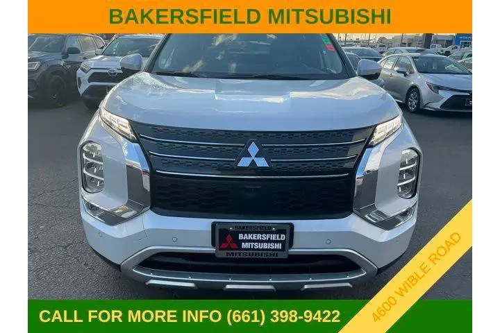 $26495 : Mitsubishi Outlander 2024 SE image 2