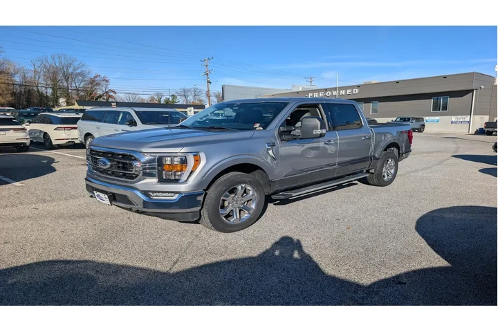 $37500 : Ford F-150 2022 4x4 XLT 4dr image 2