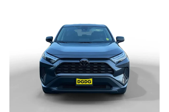 $27100 : Toyota RAV4 2024 AWD LE 4dr image 8