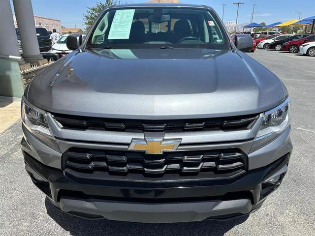 $29995 : Pre-Owned 2022 Colorado Crew image 3