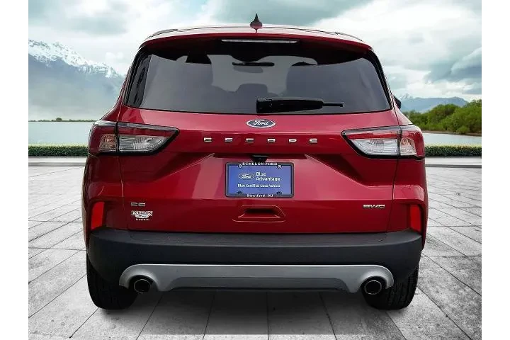 $21997 : Ford Escape 2022 AWD SE 4dr image 4