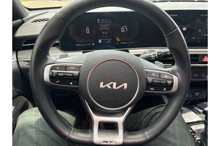 $30539 : Kia K5 2025 GT 4dr Sedan image 8