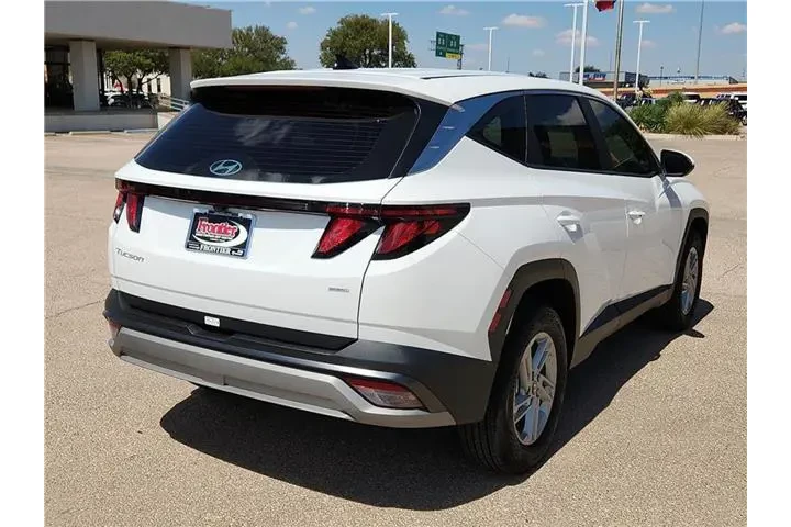$29995 : Hyundai TUCSON 2025 AWD SE 4 image 4