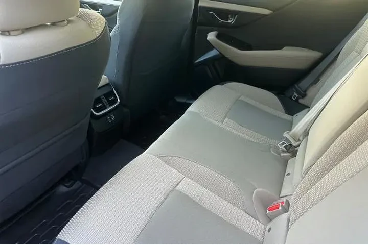 $28995 : Subaru Outback 2024 AWD Onyx image 4