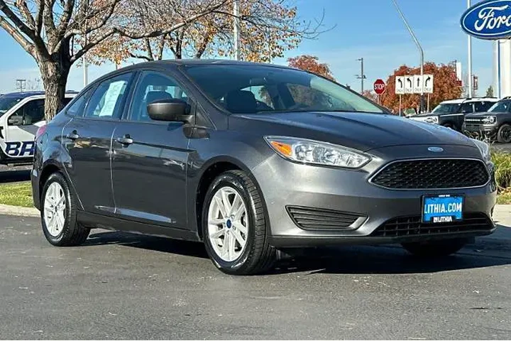 $5995 : Ford Focus 2018 SE 4dr Sedan image 9