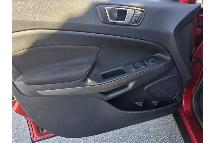 $11137 : Ford EcoSport 2018 SE 4dr Cr image 8