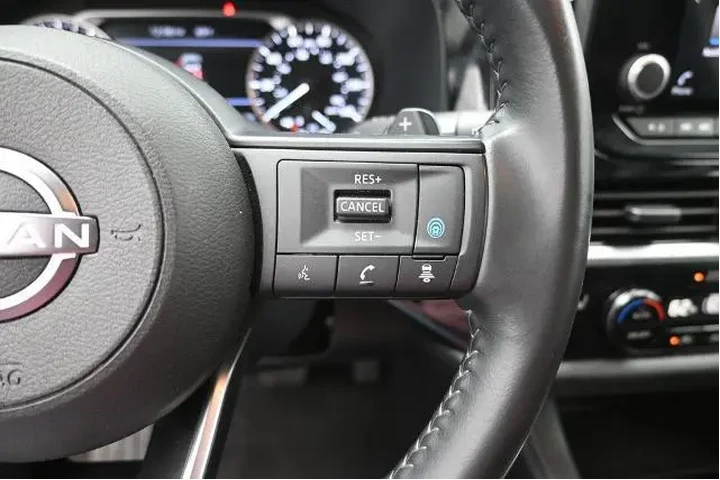 $30991 : Nissan Pathfinder 2025 SV 4d image 7