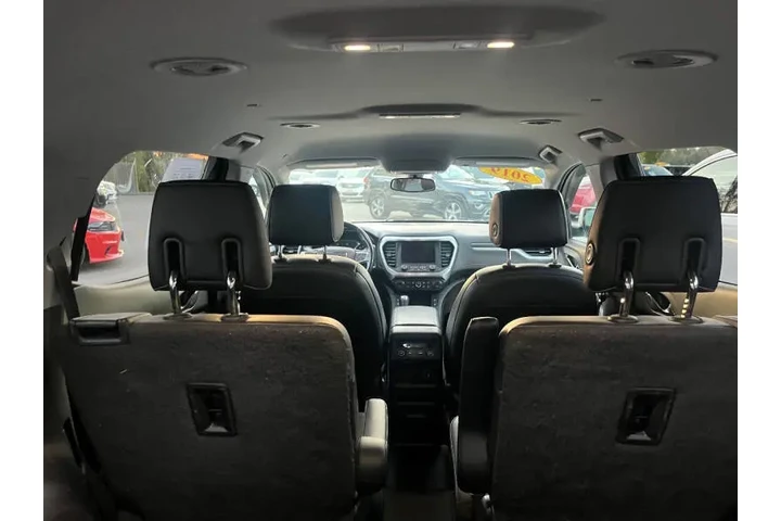 $18950 : 2019 GMC Acadia SLT-1 image 8