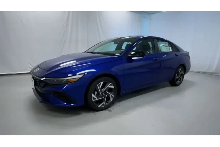 $23299 : Hyundai ELANTRA 2025 SEL Spo image 4