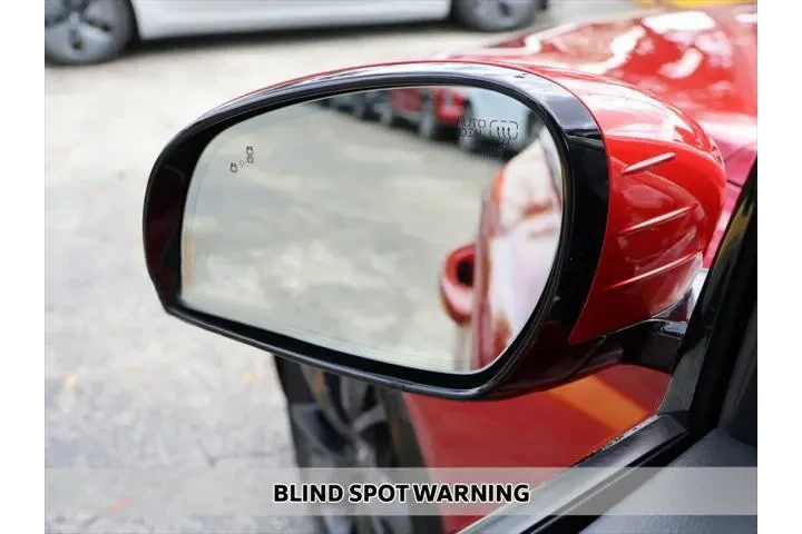 $29990 : Genesis G70 2022 3.3T Standa image 6