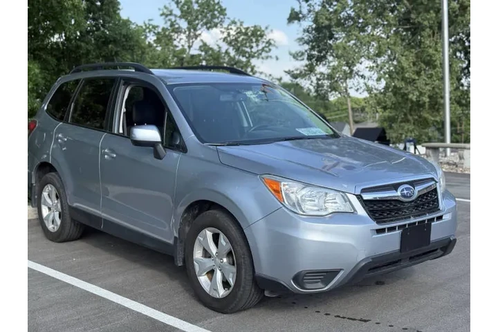 $6999 : 2014 Forester 2.5i Premium image 1