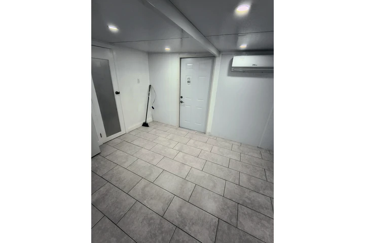 $1000 : Se renta eficency image 3