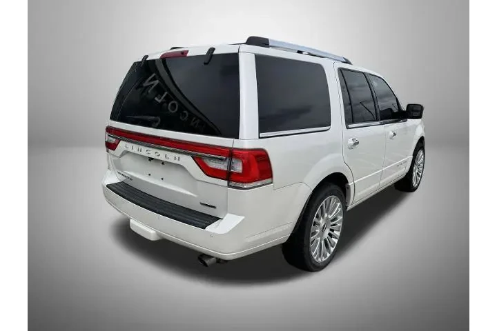 $19992 : Lincoln Navigator 2016 4x4 S image 3