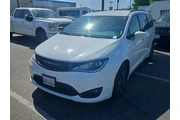 Chrysler Pacifica 2020 Touri en Fresno