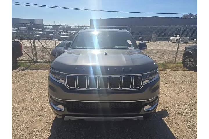 $39008 : Jeep Wagoneer L 2024 4x4 Ser image 5