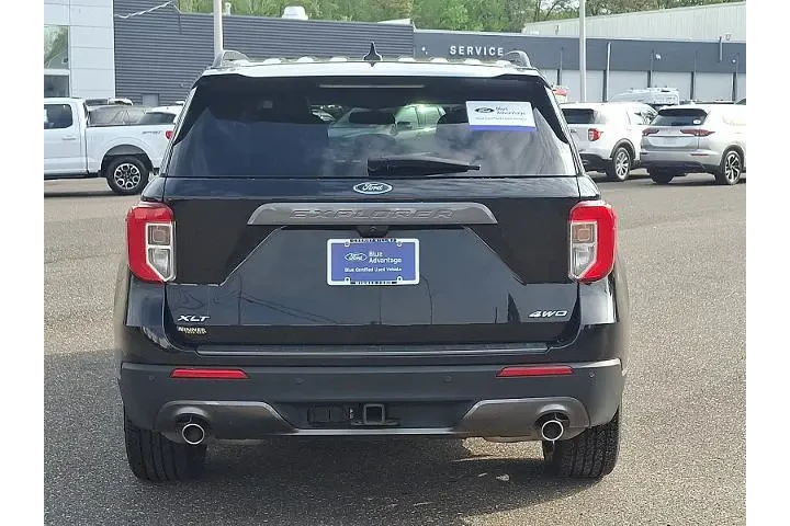 $33698 : Ford Explorer 2023 AWD XLT 4 image 5