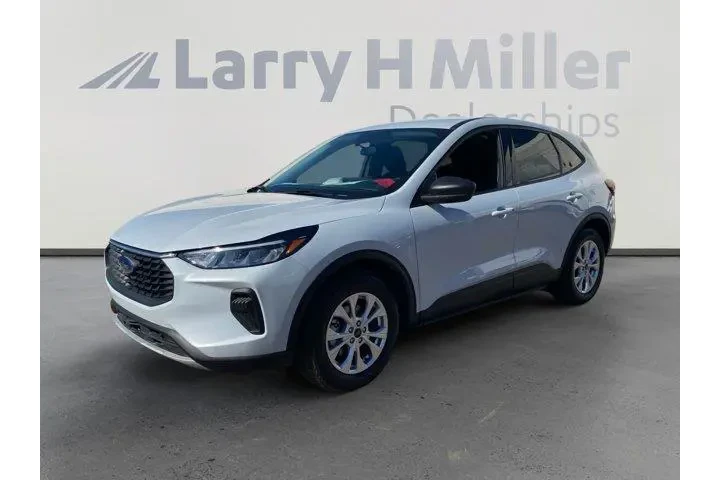 Ford Escape 2025 Active 4dr image 1