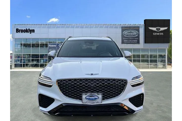 $35993 : Genesis GV70 2023 AWD 2.5T S image 10