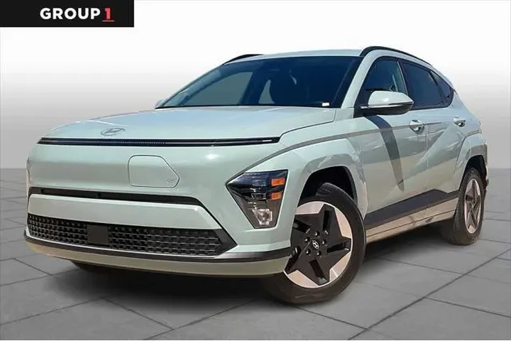 $24987 : Hyundai KONA Electric 2024 S image 1