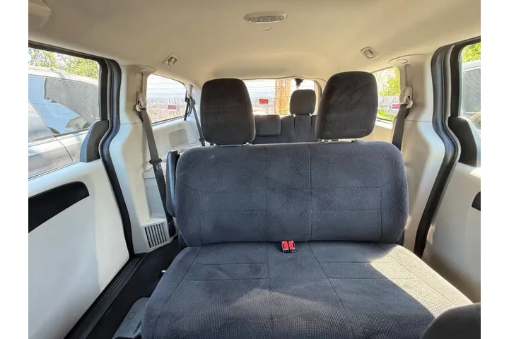 $6995 : 2014 Grand Caravan SE image 10
