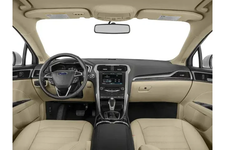 $12000 : Ford Fusion Energi 2016 SE L image 7