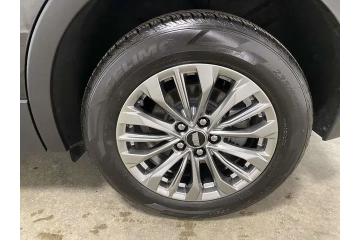 $26597 : Cadillac XT4 2024 Premium Lu image 8