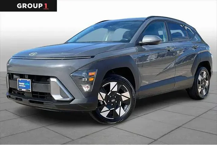 $21999 : Hyundai KONA 2025 AWD SEL 4d image 1