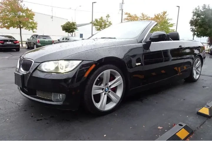 $10995 : 2010 3 SERIES image 7