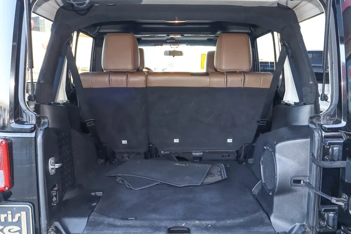 $19979 : 2012 Wrangler Unlimited 4WD 4 image 9