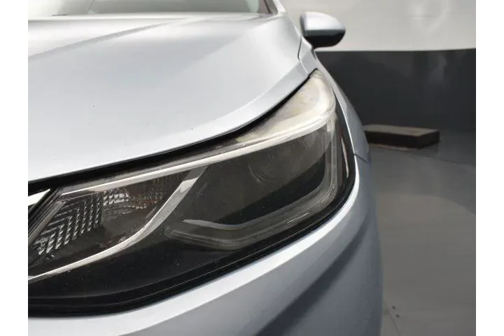 $7952 : Chevrolet Cruze 2017 LT Auto image 6